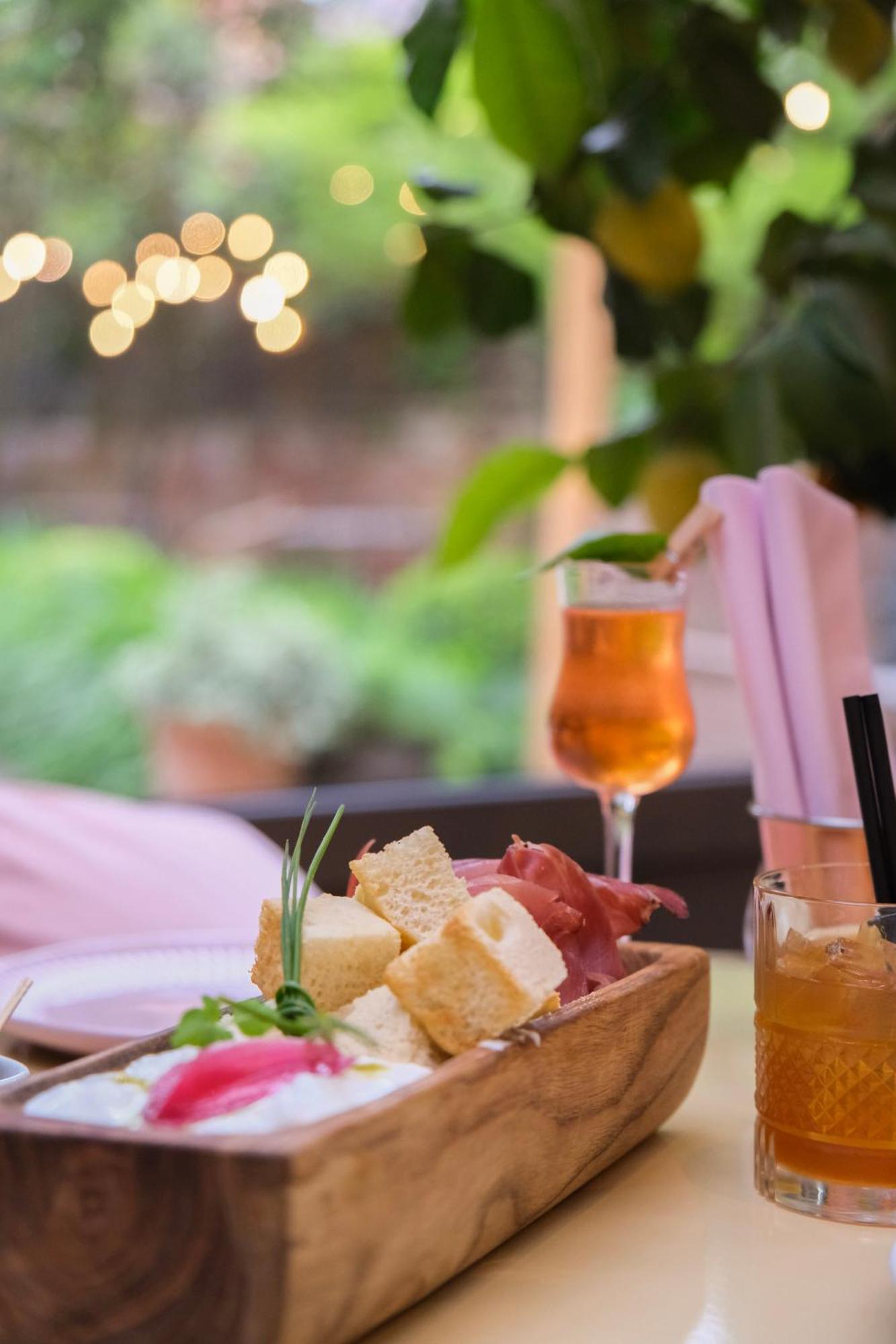 Boutique Hotel Soclo Toulouse Bagian luar foto